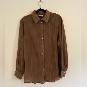 ANDREE BY UNIT Women Brown Button Down Shirt Seersucker Textured Business Casual